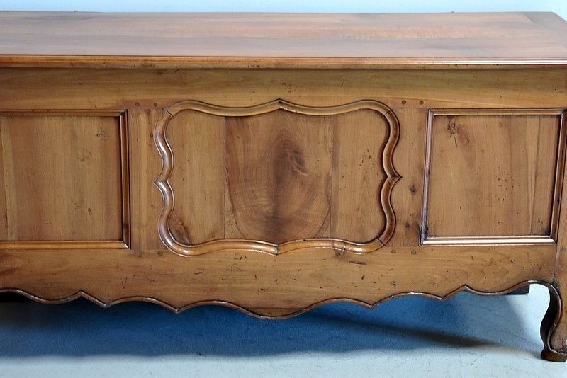 Louis XV Chest Of The Region Of Rennes, 19th photo buy