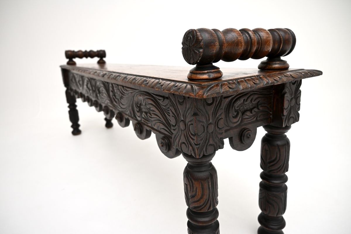 photo furniture Antique Victorian Carved Oak Bench