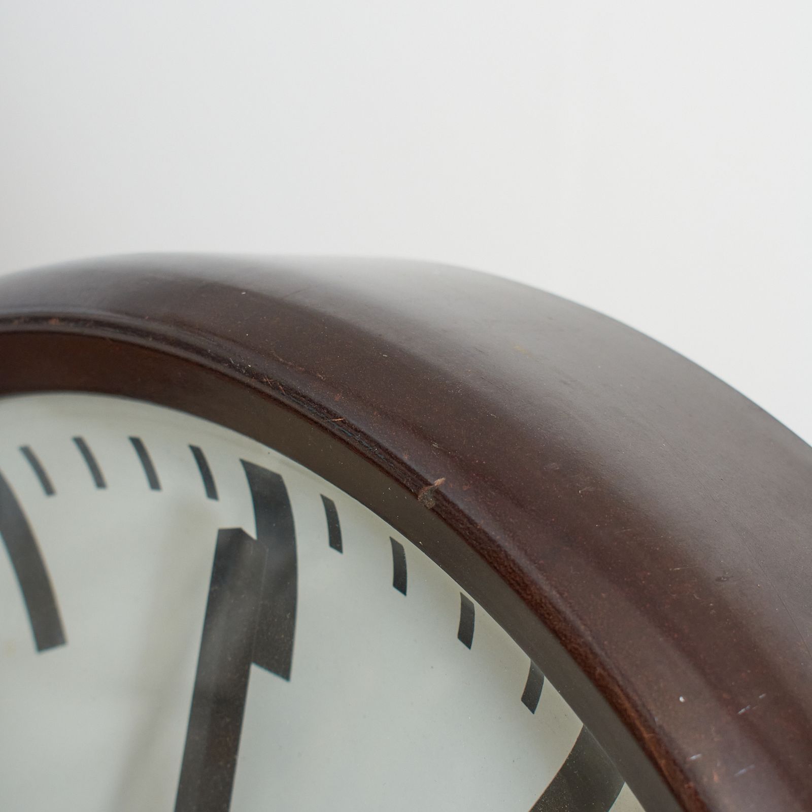 Large Round Bakelite Antique Pragotron Clock – I photo Home Decor