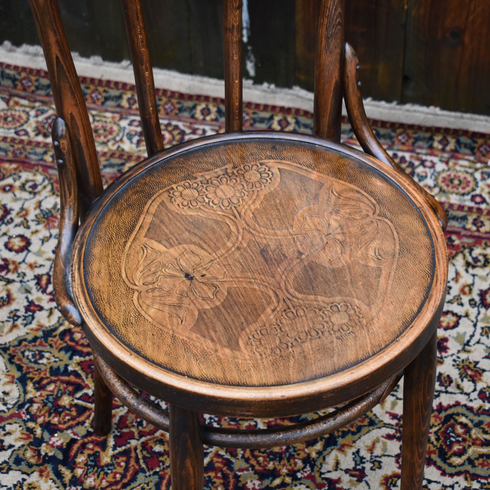 Antique 1920s Thonet Style Beech Bentwood Art Nouveau Embossed Bistro Cafe Chair photo for sale
