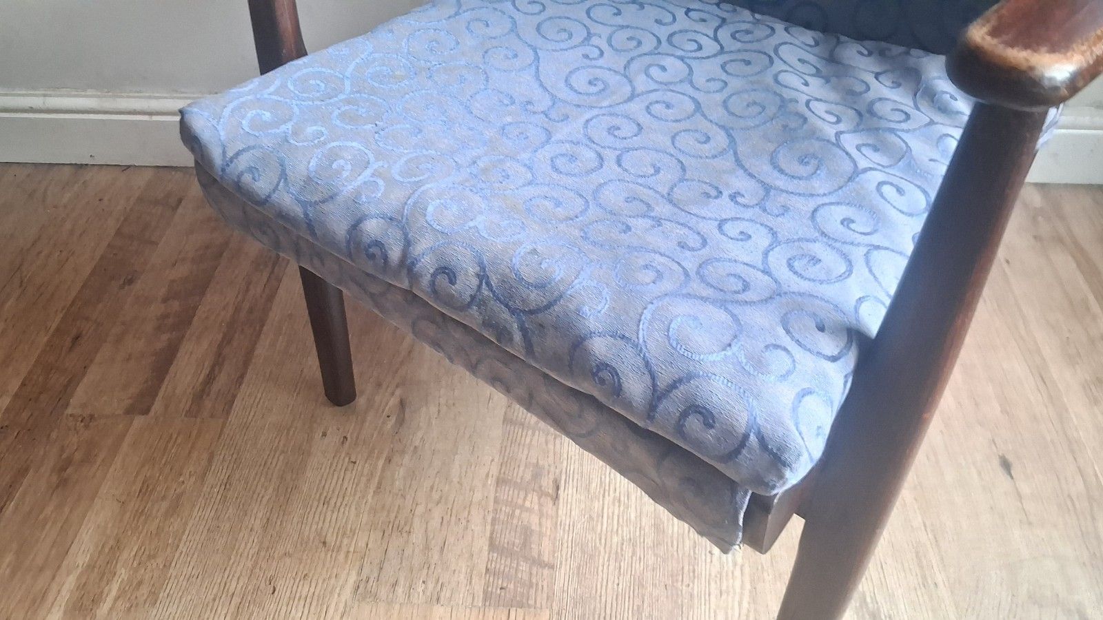 photo furniture 1960's Parker Knoll Pk 733 Mid Century Armchair ,Easy /Lounge/Bedroom Chair