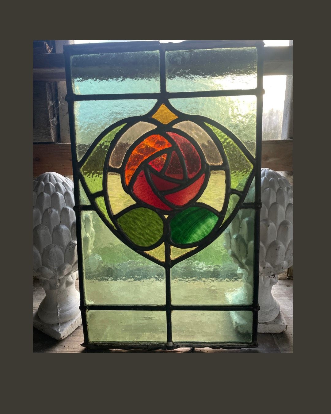 Edwardian Stained Glass Window With Vibrant Rose Central Motif And Emerald Green Glass C.1900 H39xw29cm (Part Of 2 Windows In Family)