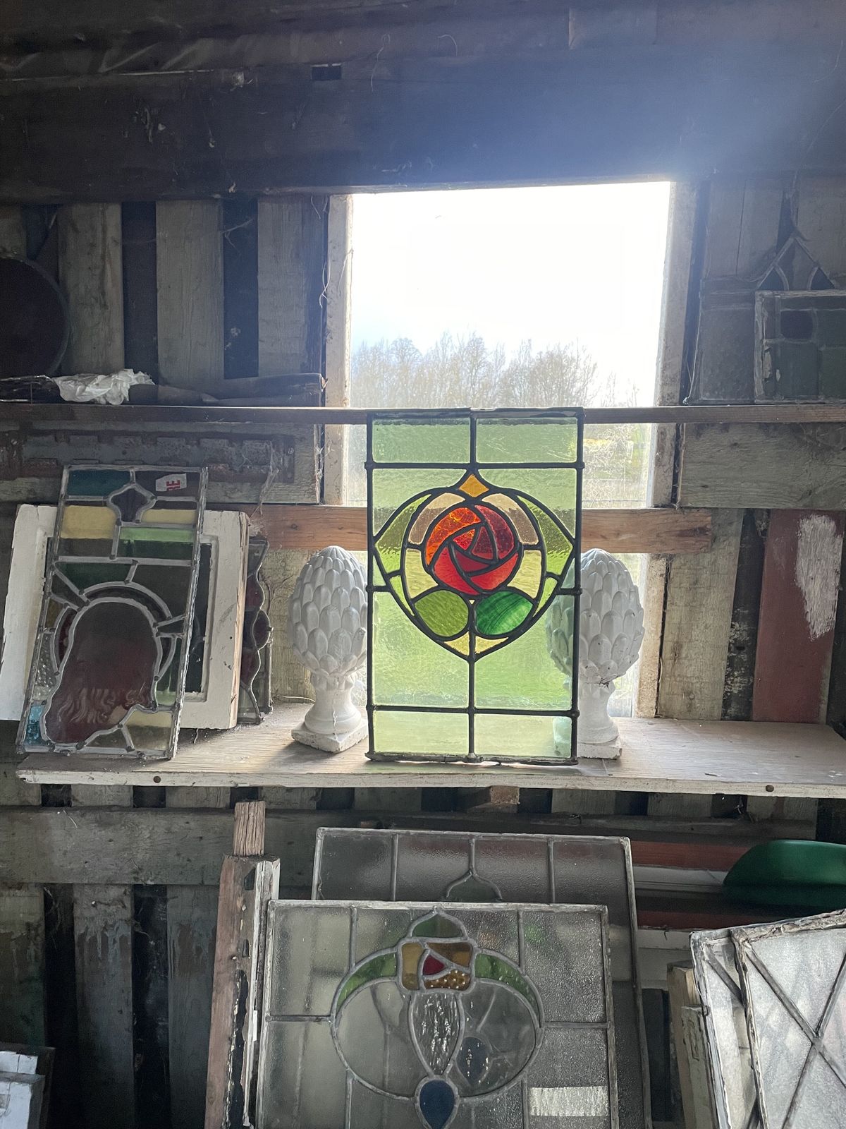 Edwardian Stained Glass Window With Vibrant Rose Central Motif And Emerald Green Glass C.1900 H39xw29cm (Part Of 2 Windows In Family) photo for sale