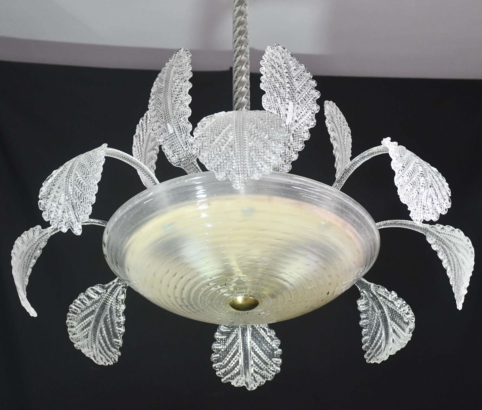 Lovely Art Deco Barovier E Toso Chandelier, Murano Glass, 1940s photo for sale