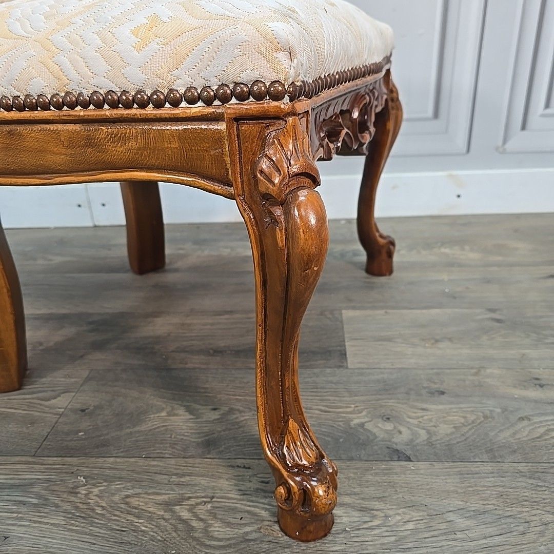 photo vinterior Antique Style Carved Shell Back Chair – Bedroom Slipper Seat Cabriole Queen Anne