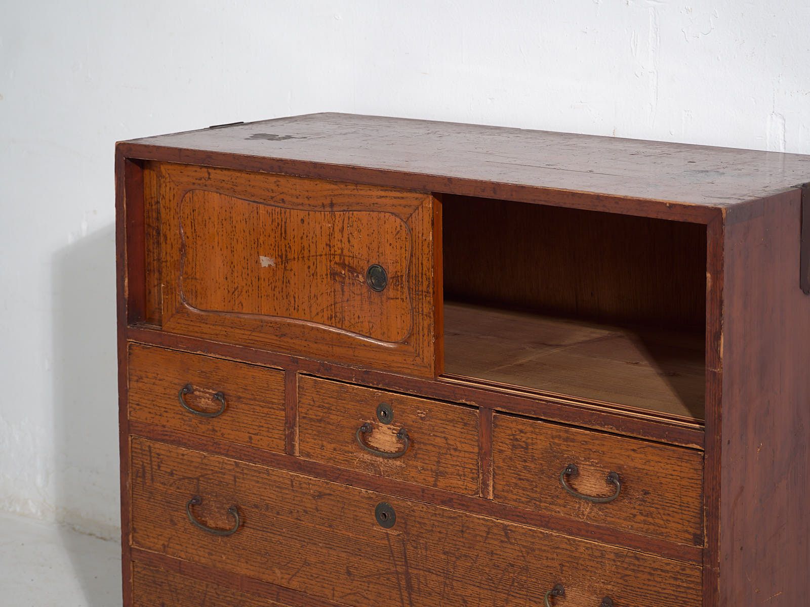photo for sale Antique Japanese Chest Of Drawers – Taishō / Showa Period (C.1920 1970) #10