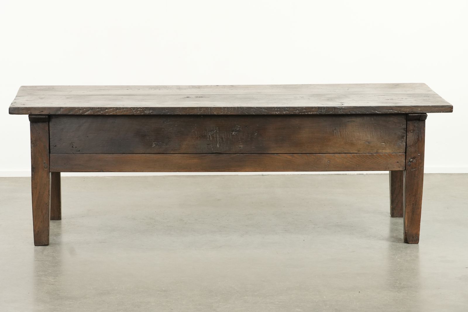 Antieke Zuid Europese Salontafel, 18e Eeuw, Kastanjehout Met Twee Lades En Mooie Patina photo 1091.0