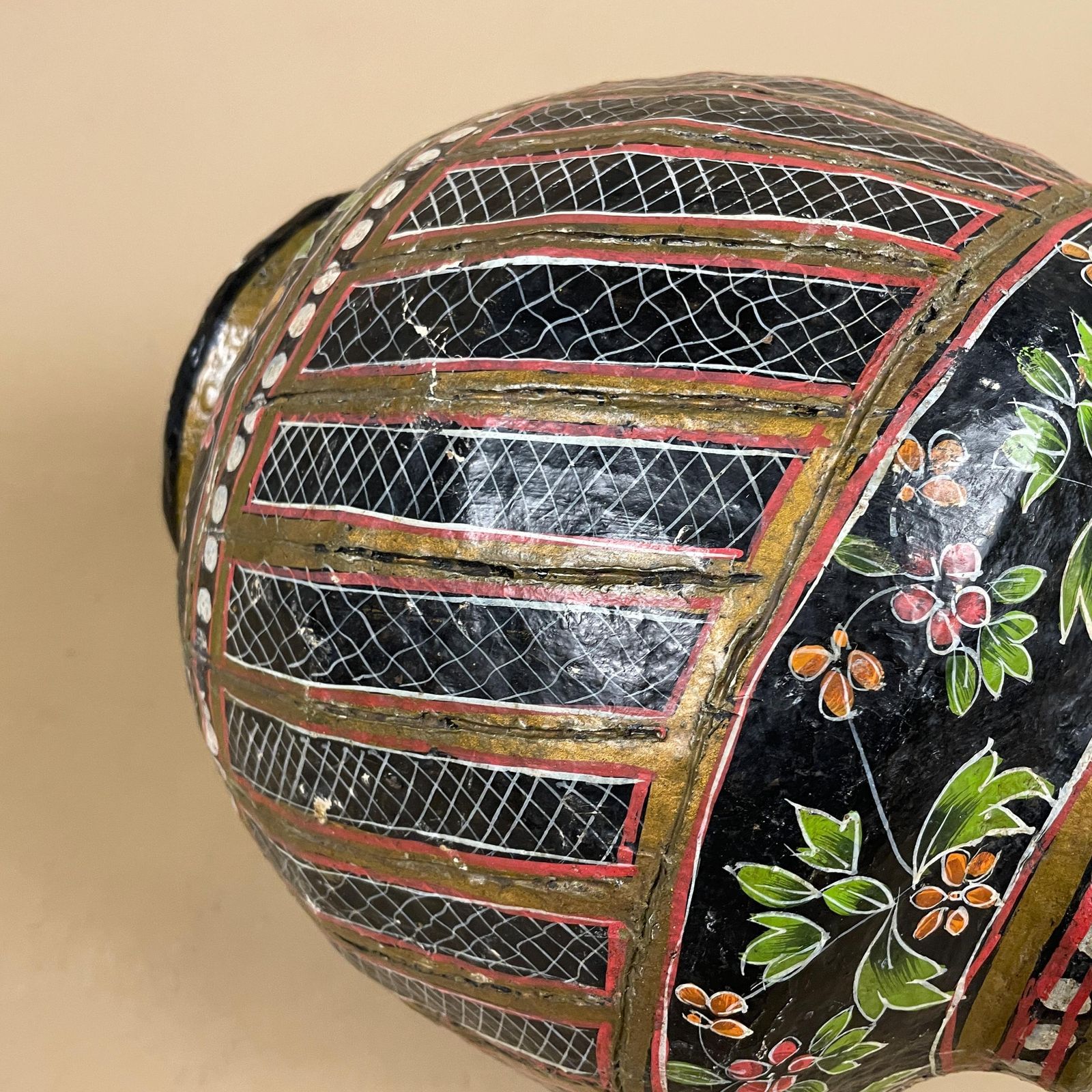 Home Decor Kashmiri Style Paper Mache Floral Pot Black Hand Painted Indian Folk Art Vase Boho Home Decor Asian Vintage photo