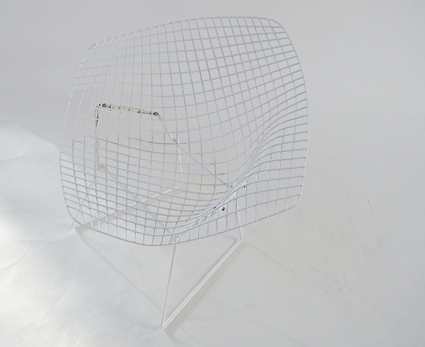 Furniture Diamond Chair By Harry Bertoia For Knoll, 1970s Set Of 2 photo