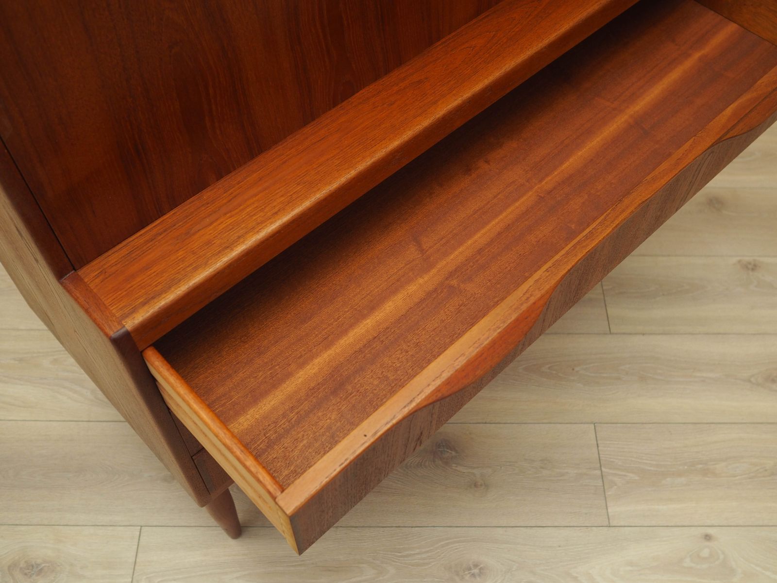 photo vinterior Teak Secretary, Danish Design, 1960s, Designer: Erling Torvits, Manufacturer: Klim Møbelfabrik