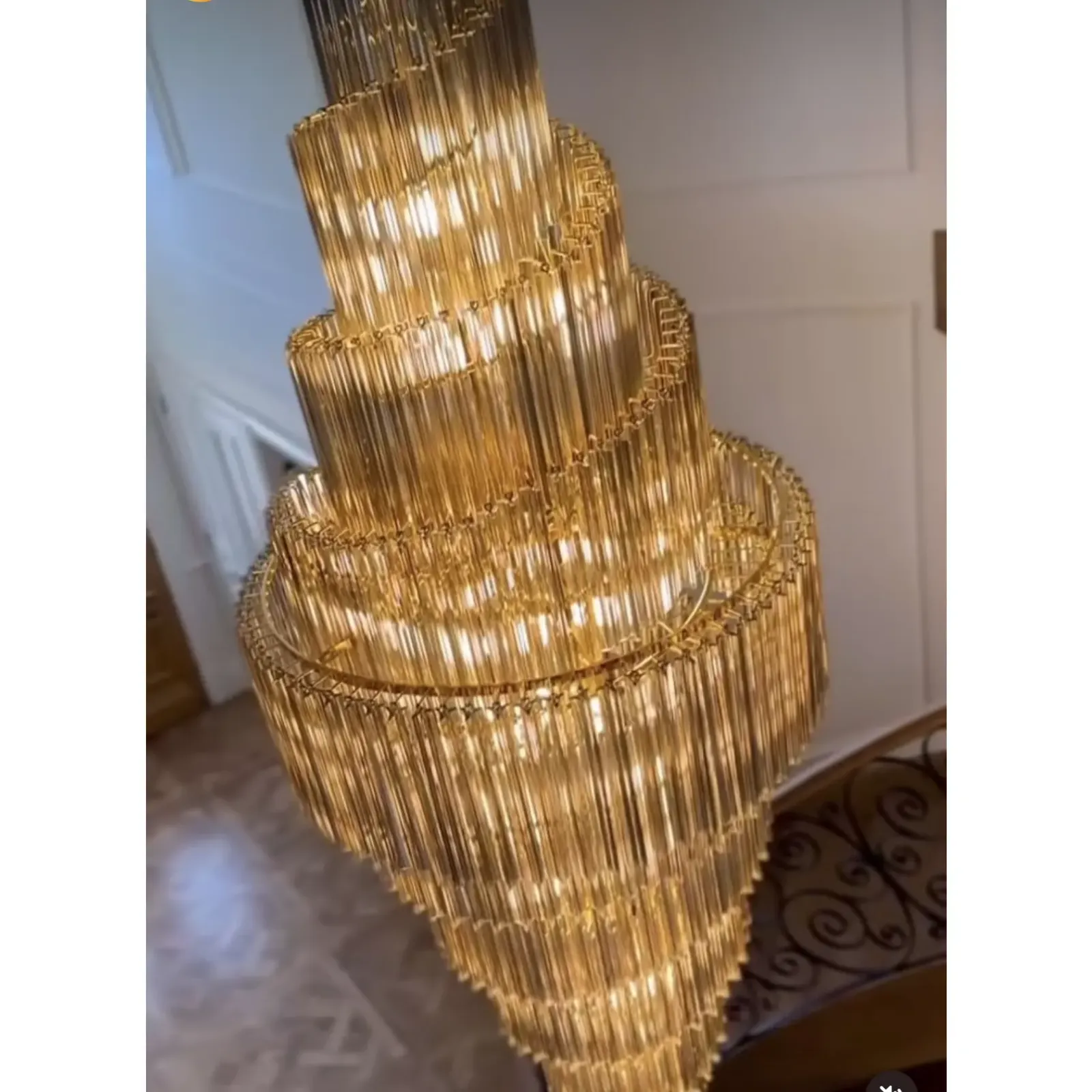 Huge Murano Glass Chandelier – “Quadriedro” Fumè, Gold Twister, Contemporary Luxury photo vinterior