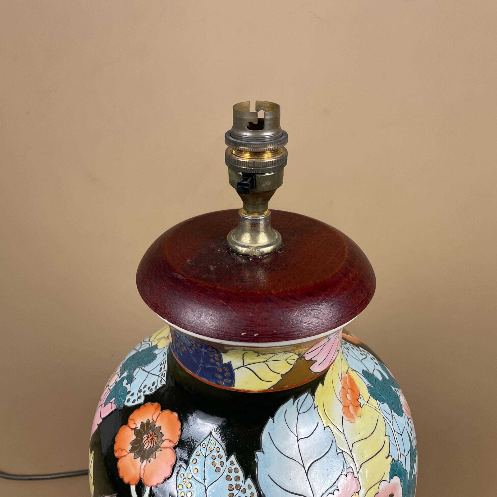Oriental Ceramic Lamp Light Bedside Table Hand Painted Floral Design Black Pink Chinese Vase Cottage Antique Wood Base Elegant Classic photo buy