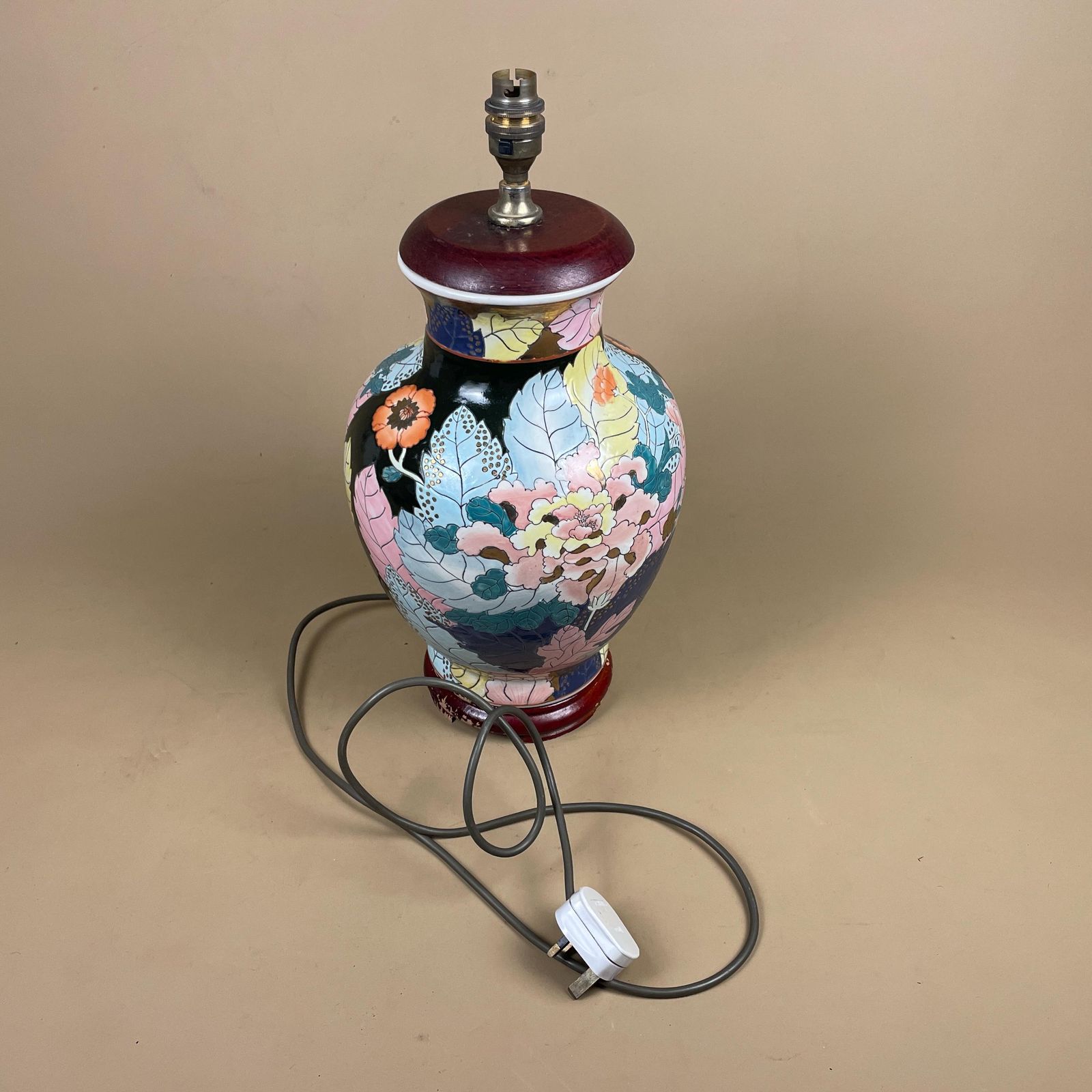 photo for sale Oriental Ceramic Lamp Light Bedside Table Hand Painted Floral Design Black Pink Chinese Vase Cottage Antique Wood Base Elegant Classic