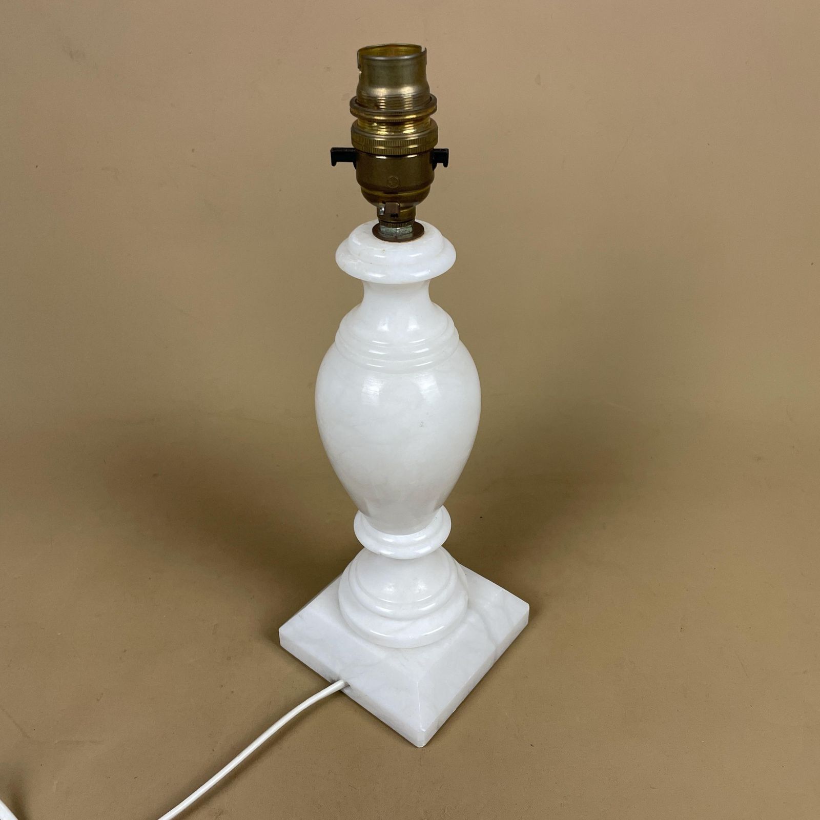Antique Alabaster Onyx Marble Lamp Light White Bedside Side Table Desk Marbled Patterned Vintage Downton Stone Heavy Classic Natural Square photo furniture