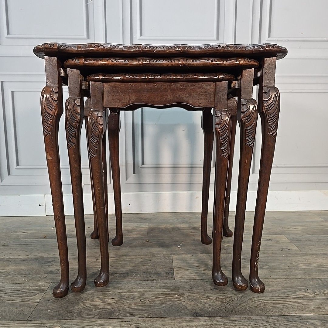 Vintage Nest Of Tables Walnut Veneer Queen Anne Antique Style Set Nested Side photo for sale