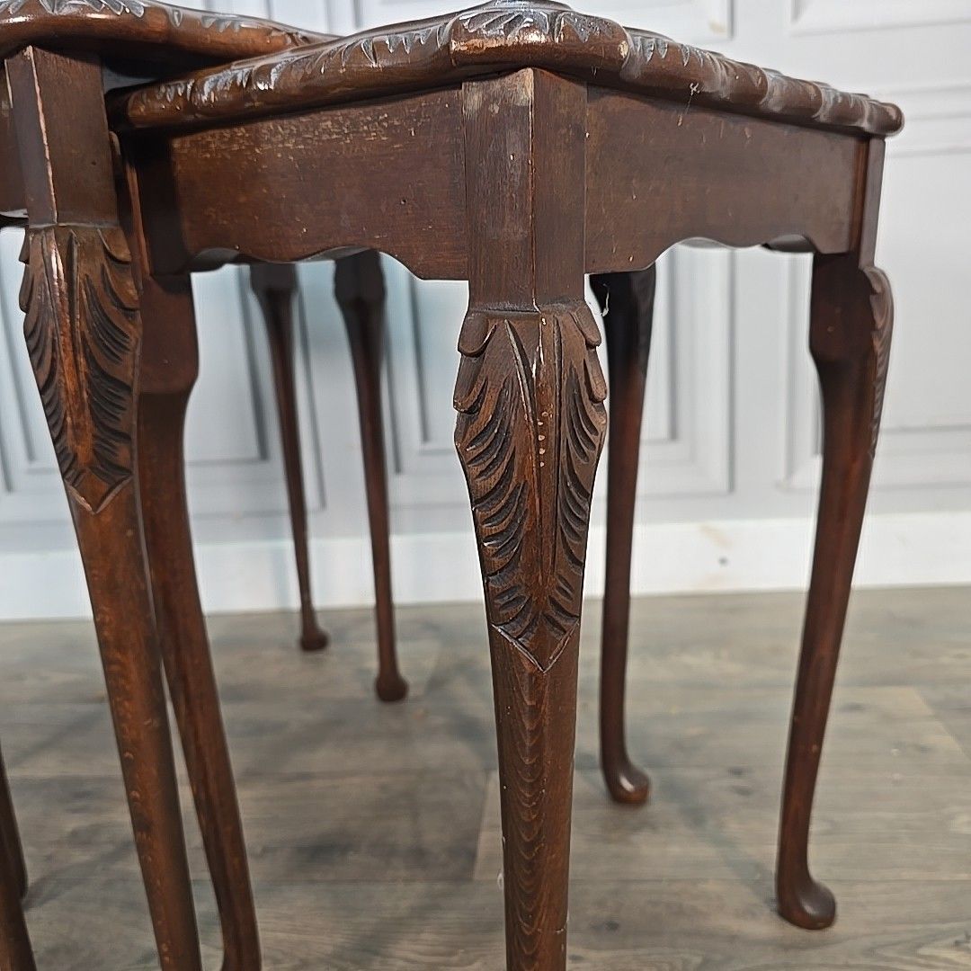Vintage Nest Of Tables Walnut Veneer Queen Anne Antique Style Set Nested Side photo buy