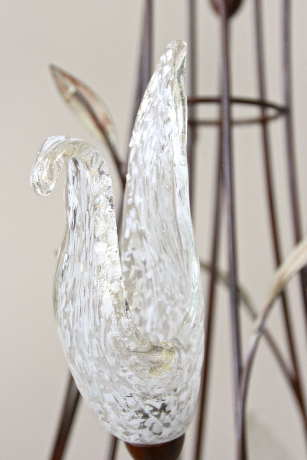 photo furniture 20th Century Murano Glass Swan Floor Lamp, Painted Reed Leaves, It Circa 1970