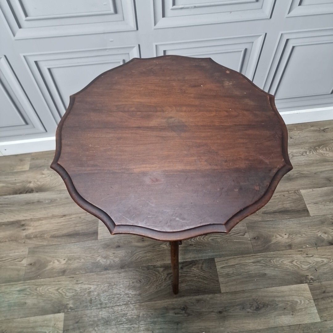 photo buy Antique Wooden Edwardian Table Window Side End  Scalloped Top 2 Tier Mahogany
