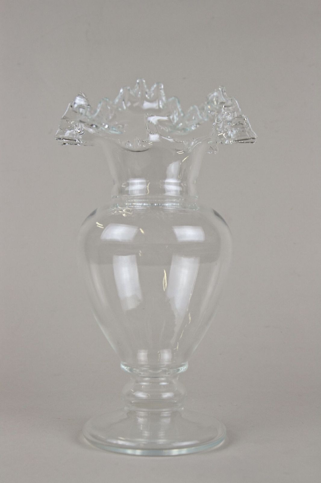 20th Century Art Nouveau Clear Glass Vase, Ruffled Edge, Austria Circa 1910 photo vinterior