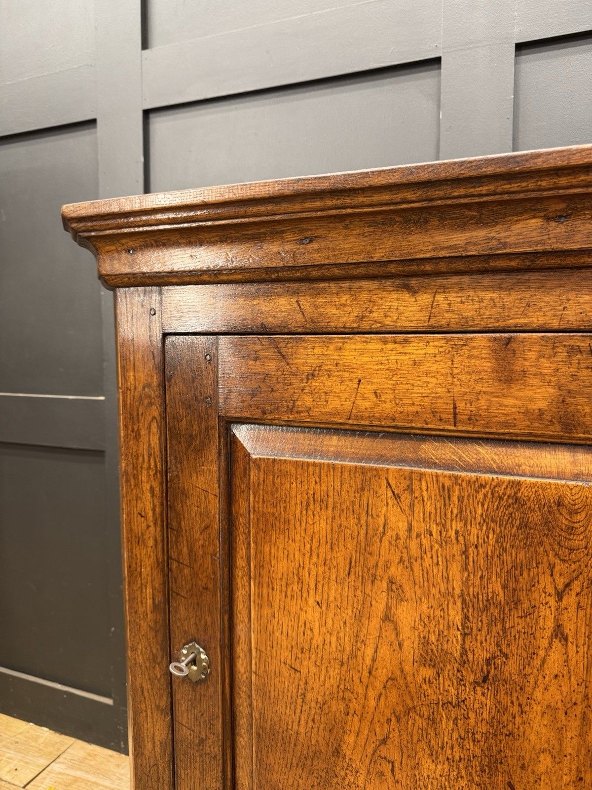 Vintage Wall Mounted Oak Corner Cupboard Cabinet / Farmhouse Cupboard photo Furniture