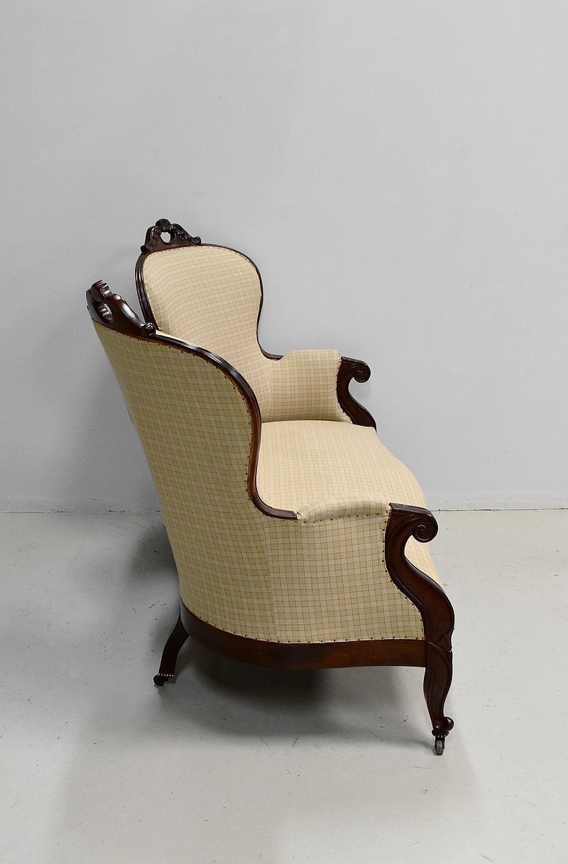 Napoléon III Wing Sofa, 19th Century photo for sale