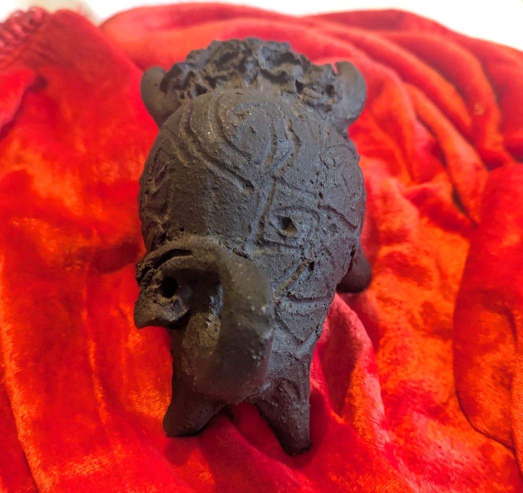 Vintage Mid Century Gothic Hand Made Bull Sculpture Matt Black Clay photo 70.0