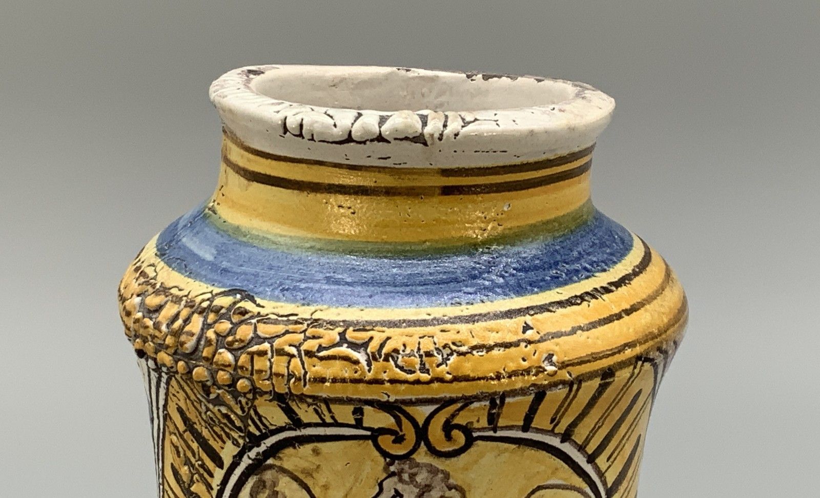 Italian Majolica Albarello Pharmacy Wet Drug Jar 18th/19th Century Faience Large photo vintage