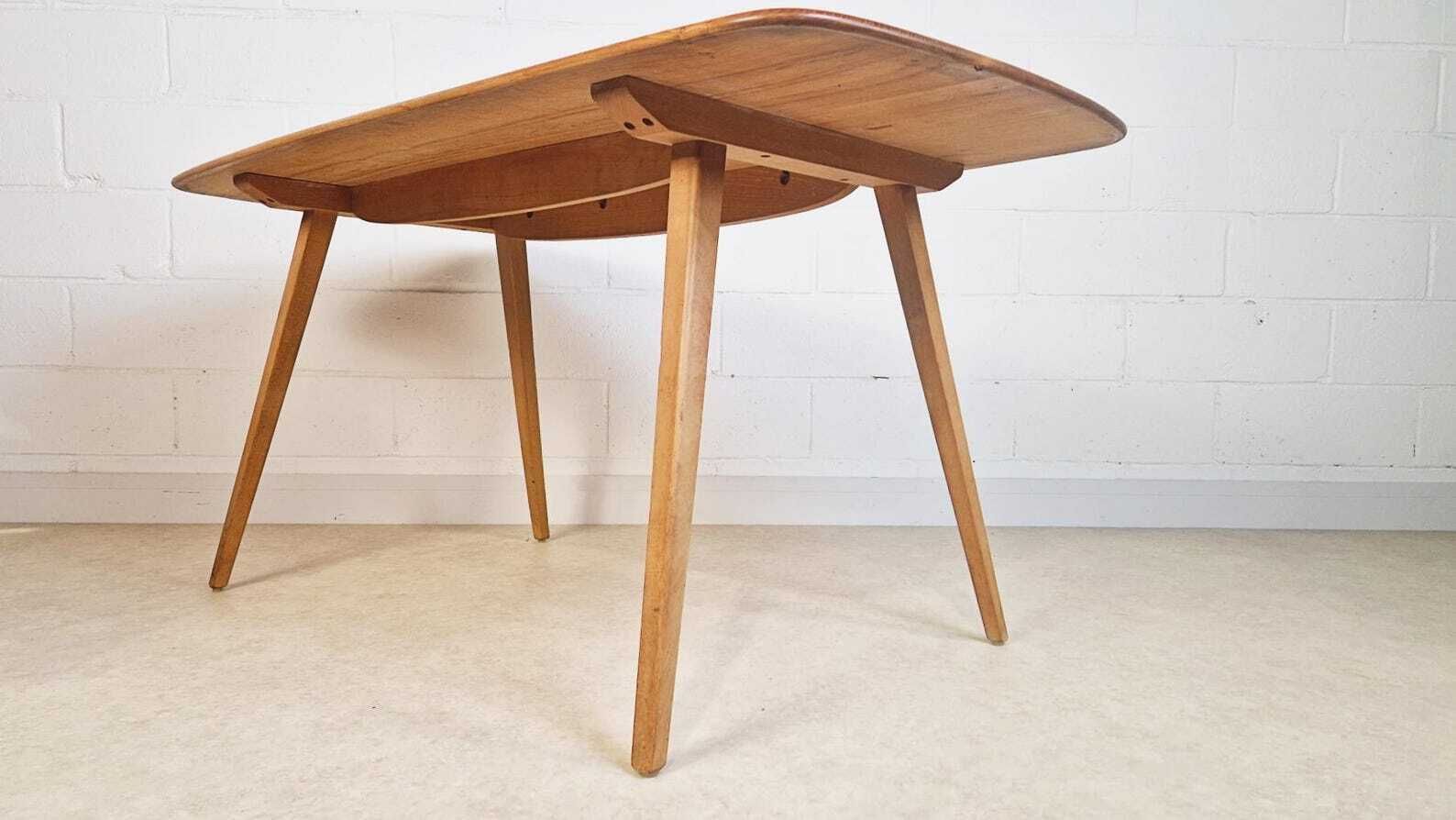 photo furniture Ercol Windsor Vintage Mid Century Solid Elm Plank Table & Dining Chair Set Pg060