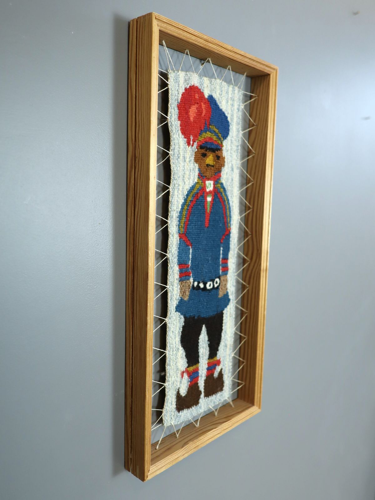 The Guard Oil Painting, 1970s, Vintage photo 275.0