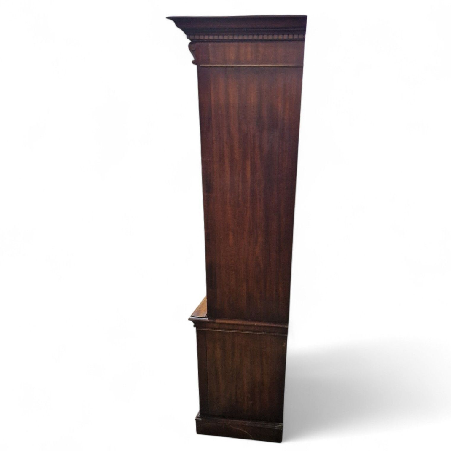 photo vintage Reprodux Mahogany Concave Bookcase Display Cabinet Antique Style 1 Of Pair