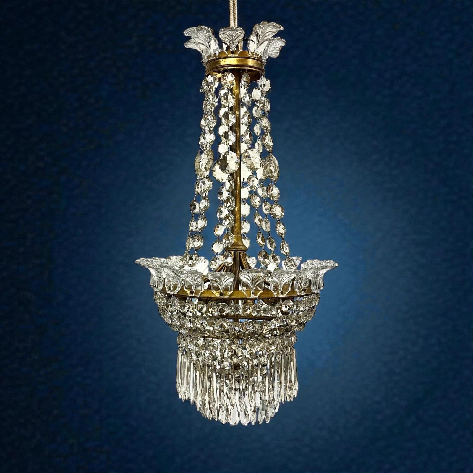19th Century Gilt Bronze And Crystal Chandelier, Attributed To Baccarat photo vintage
