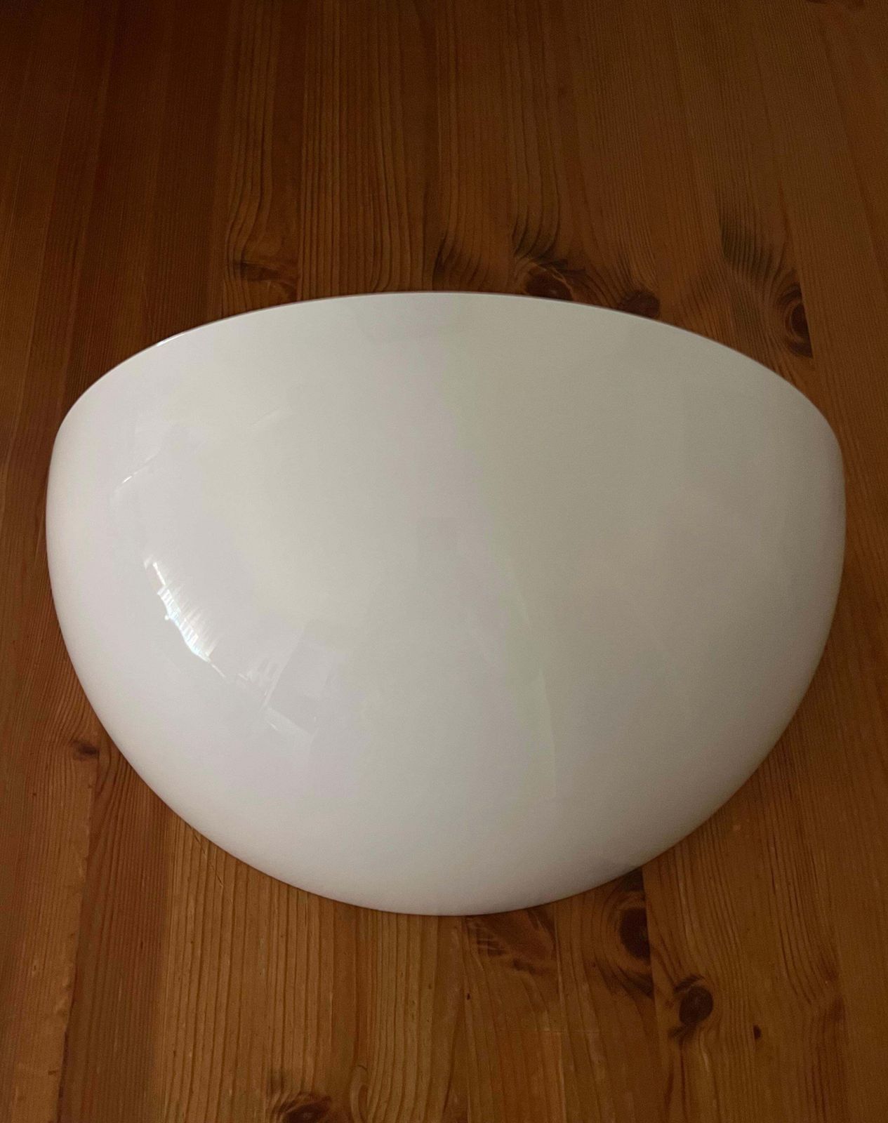 Mid Century Large Pair Of White Lacquered Wall Sconces By Estiluz, 1970s photo Lighting