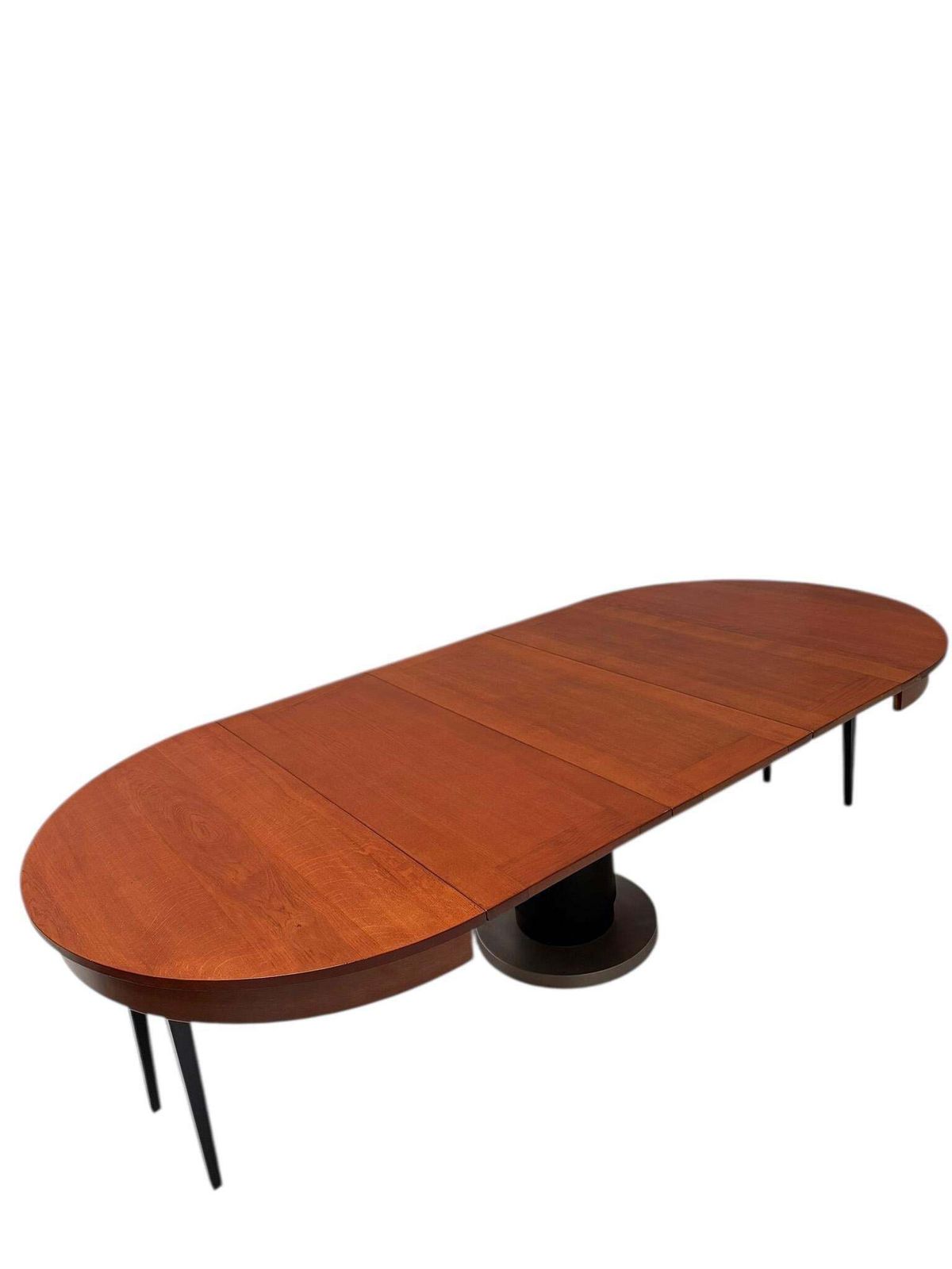 Art Deco Modernist Round Extendable Dining Room Table By Hendrik Wouda, 1931 photo 14373.0
