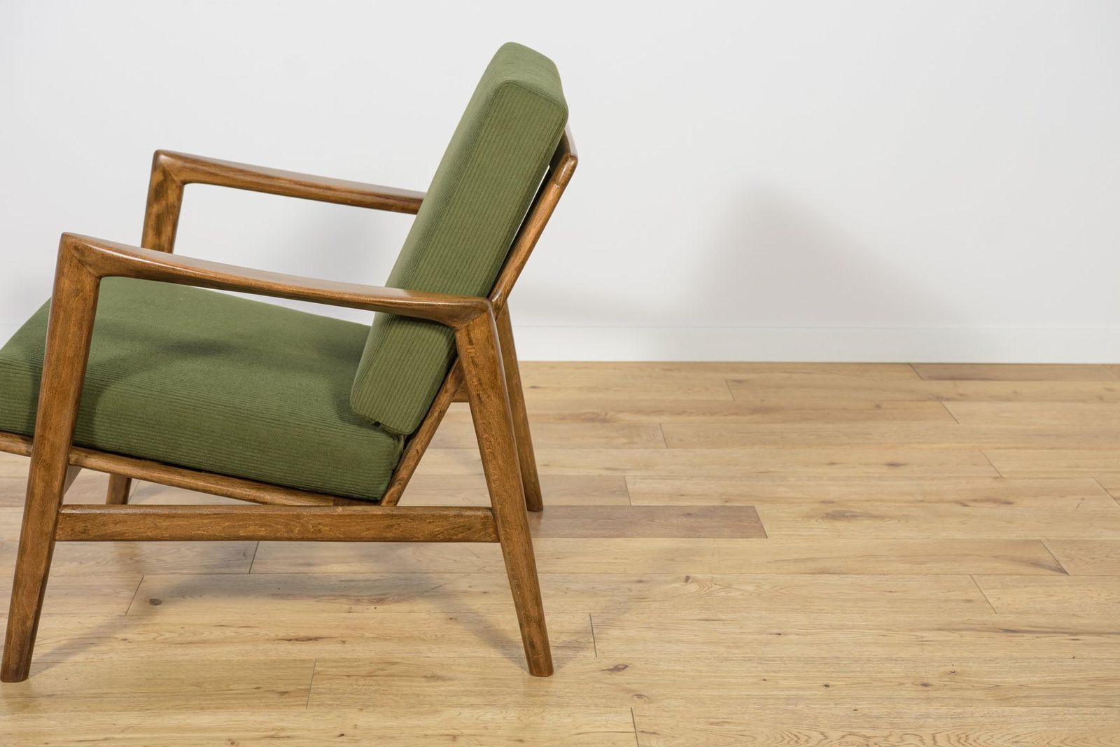 1626.0 Model 300 139 Lounge Chairs From Swarzędz Factory, 1960s, Set Of 2 photo