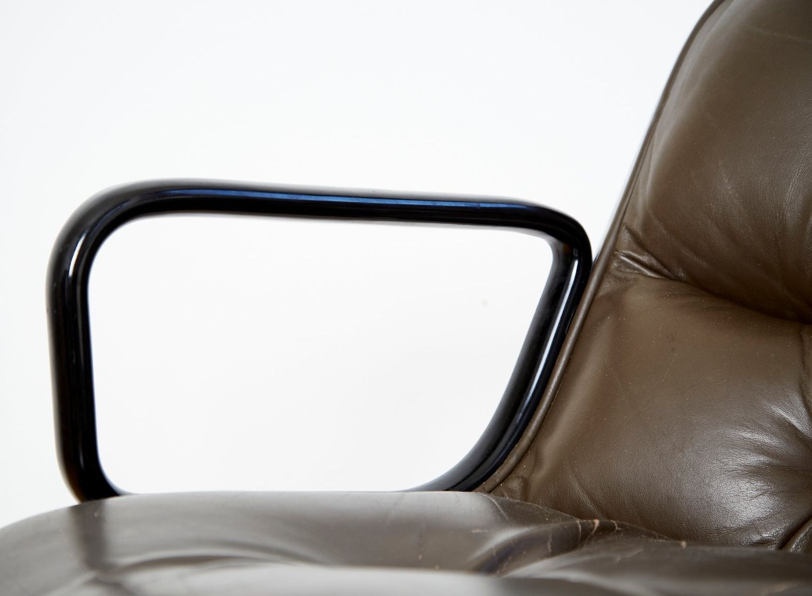 Furniture Executive Chair By Charles Pollock For Knoll International, 1960s photo