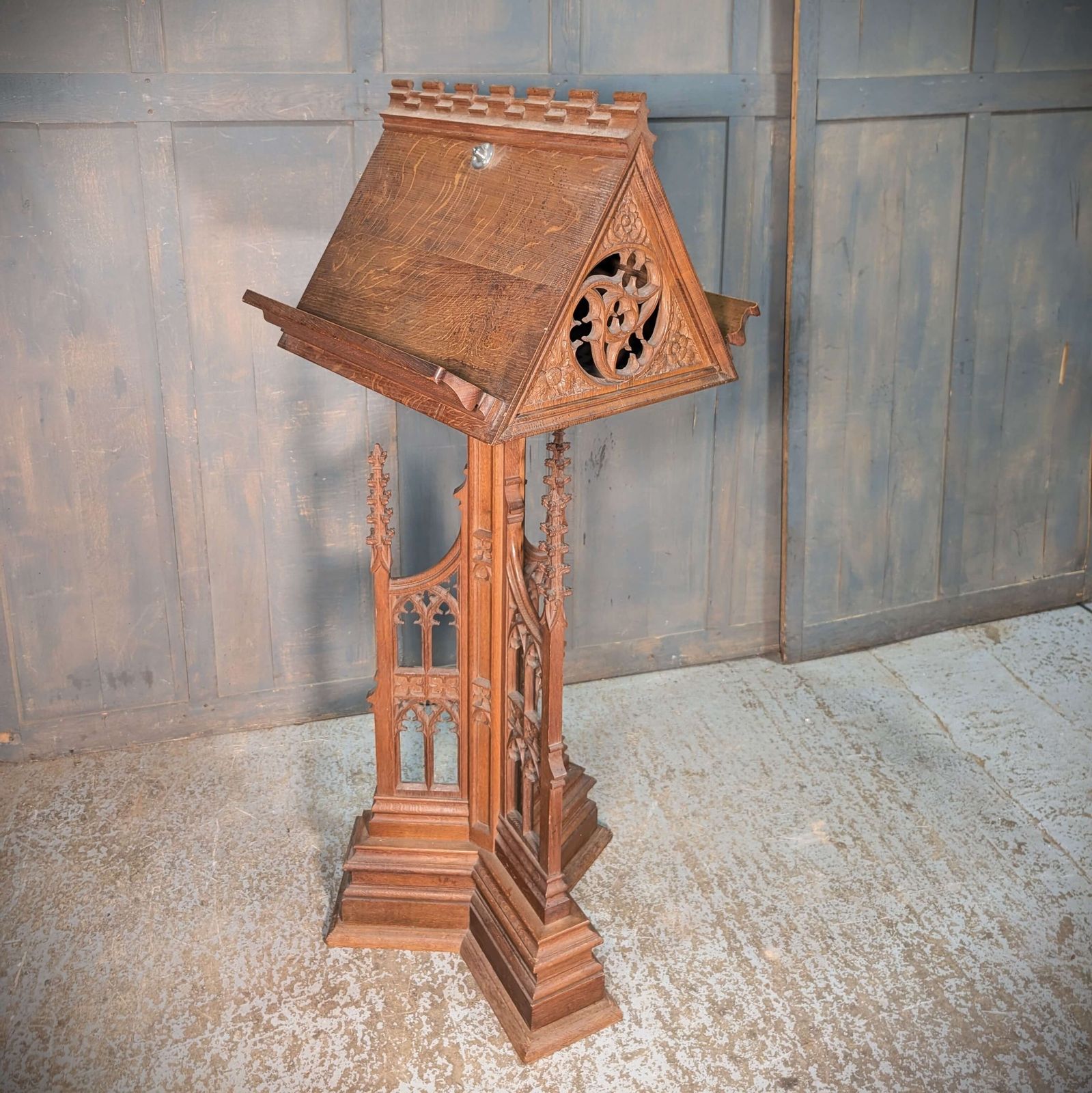 1930’s Vintage Highly Carved Gothic Oak ‘Pigeon Coop’ Church Lectern photo buy