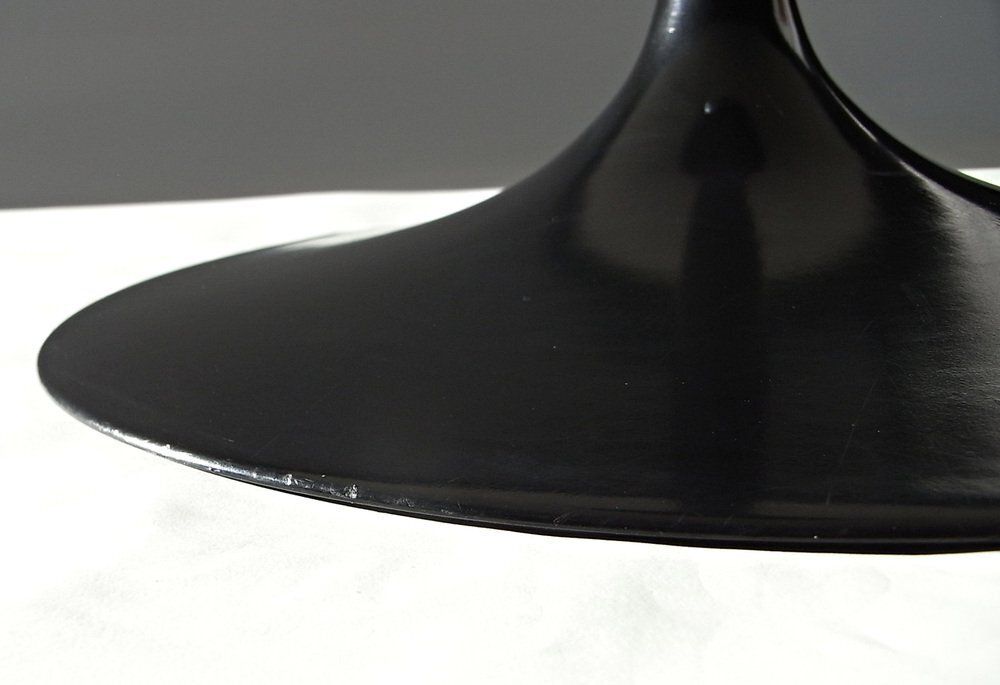 Tulip Coffee Table By Eero Saarinen For Knoll International, 1970s photo Furniture