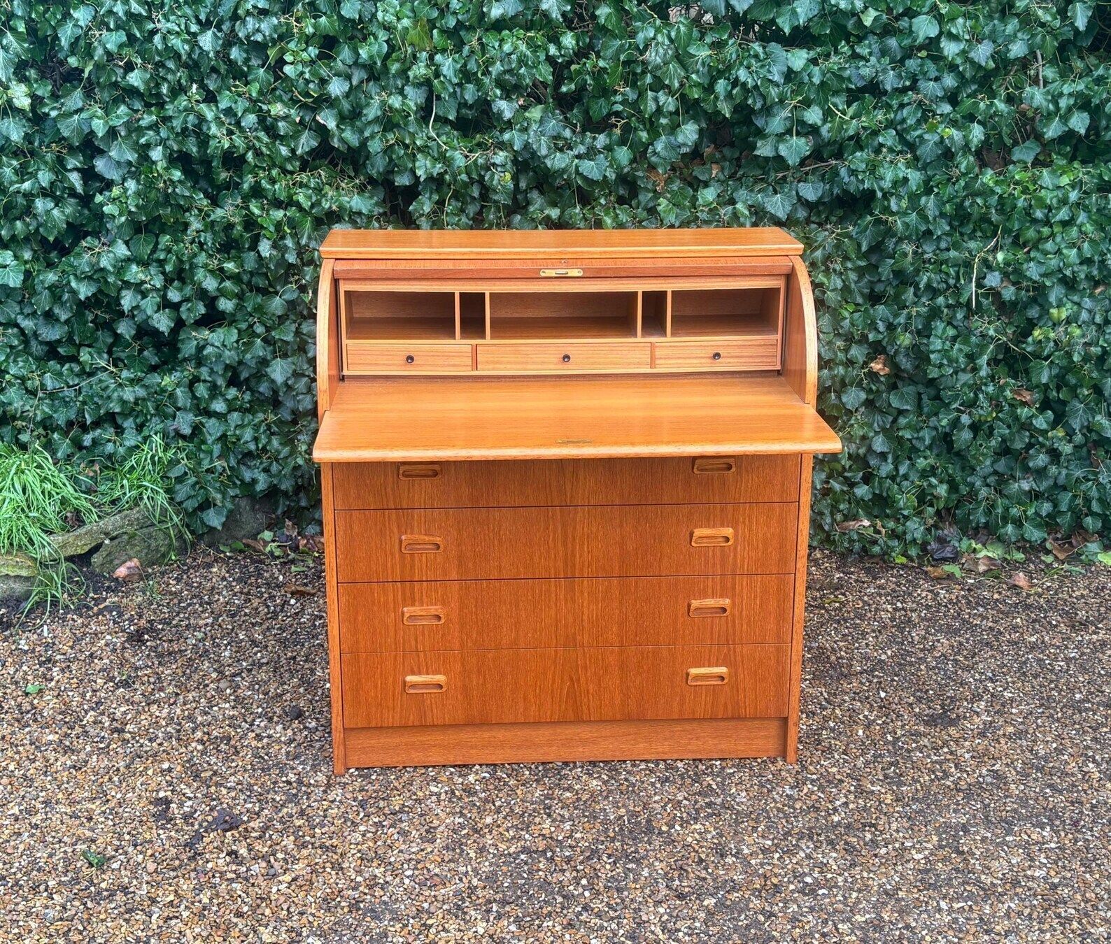Mid Century Cylinder Top Bureau In Teak