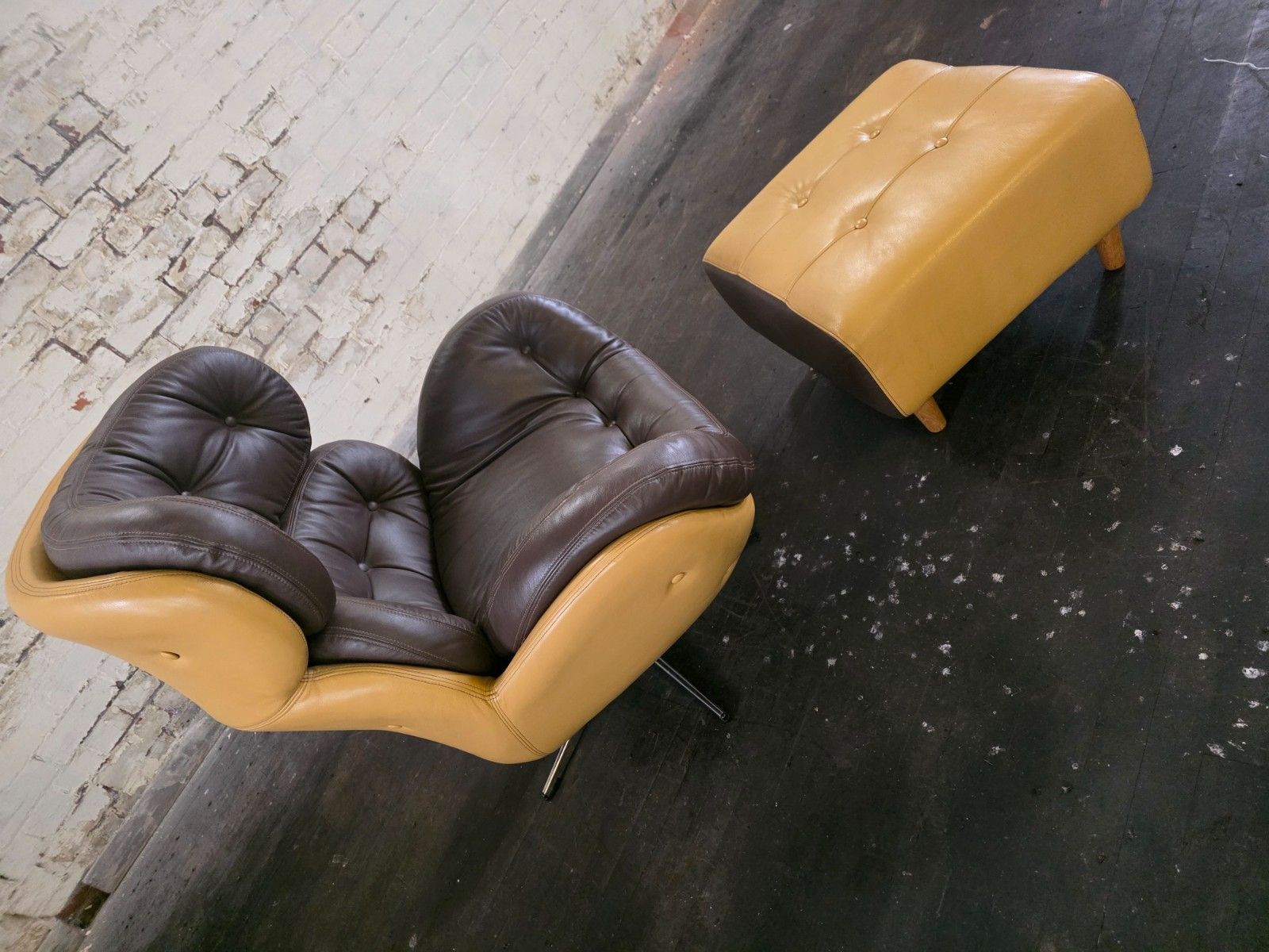 Original Mid Century 1970s Lounge Chair With Footstool In Leather photo 1150.0