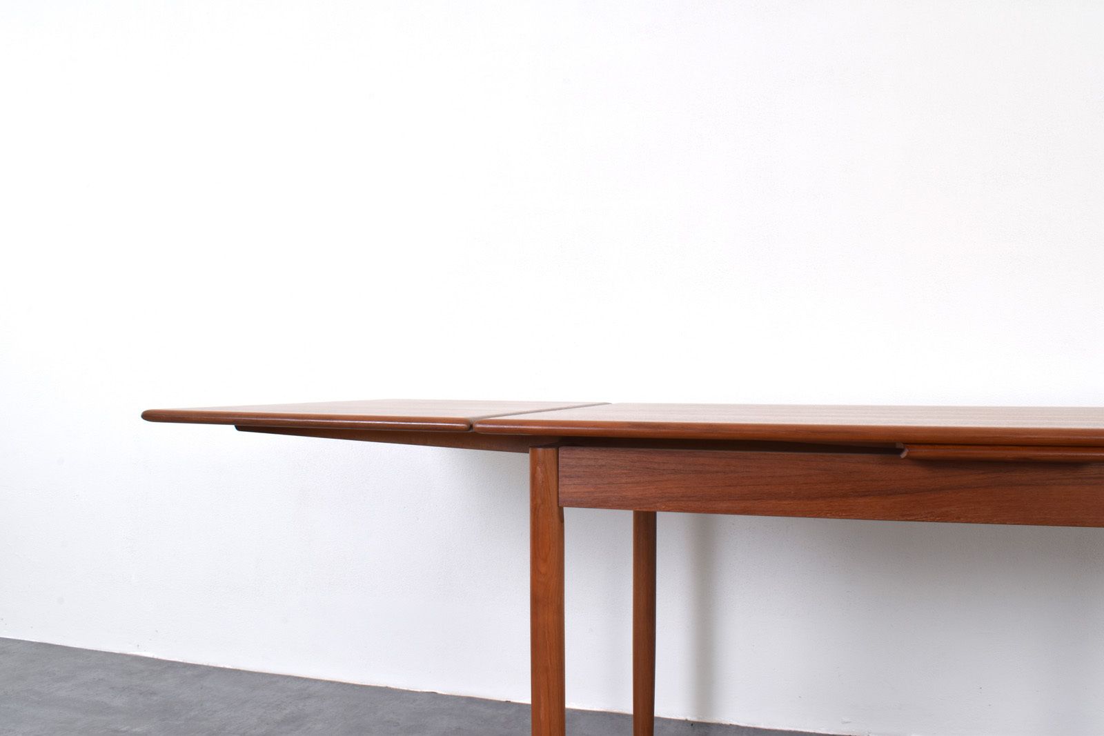 1625.0 Mid Century Danish Teak Extendable Dining Table, 1960s. photo