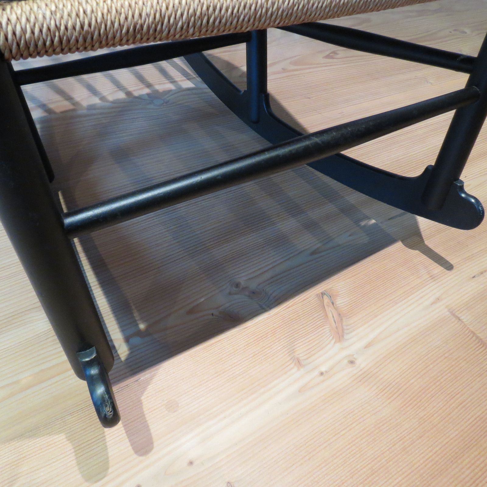 photo buy Original Vintage J16 Rocking Chair Hans J Wegner Fdb Mobler Danish 1963