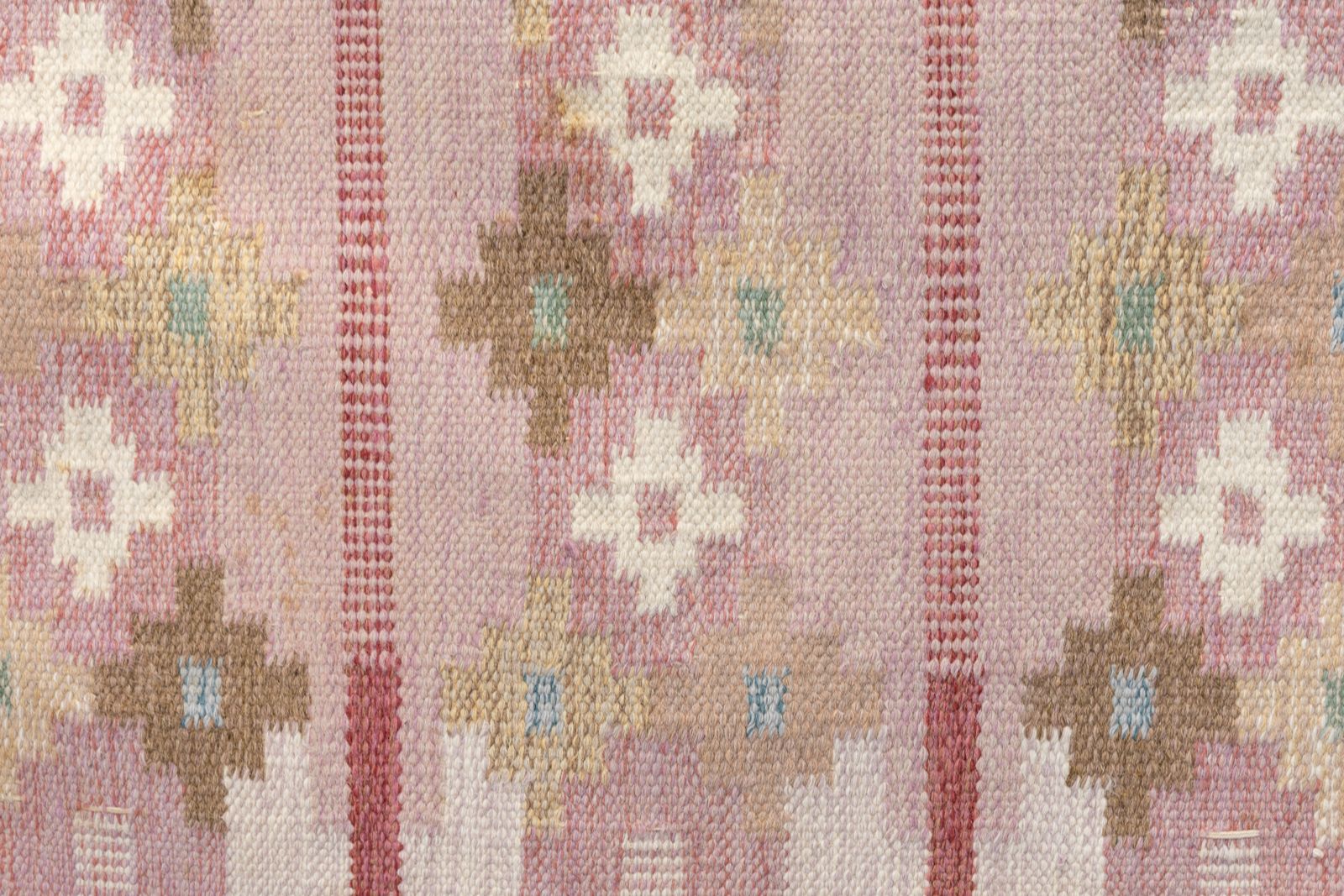 Swedish Kilim In Tones Of Red photo 576.0