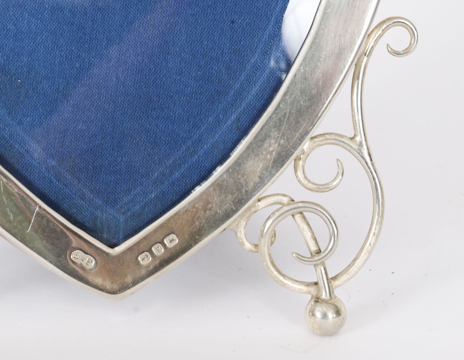 Antique Sterling Silver Heart Photo Frame By  Syner & Beddoes 1898 19x15 Cm photo buy