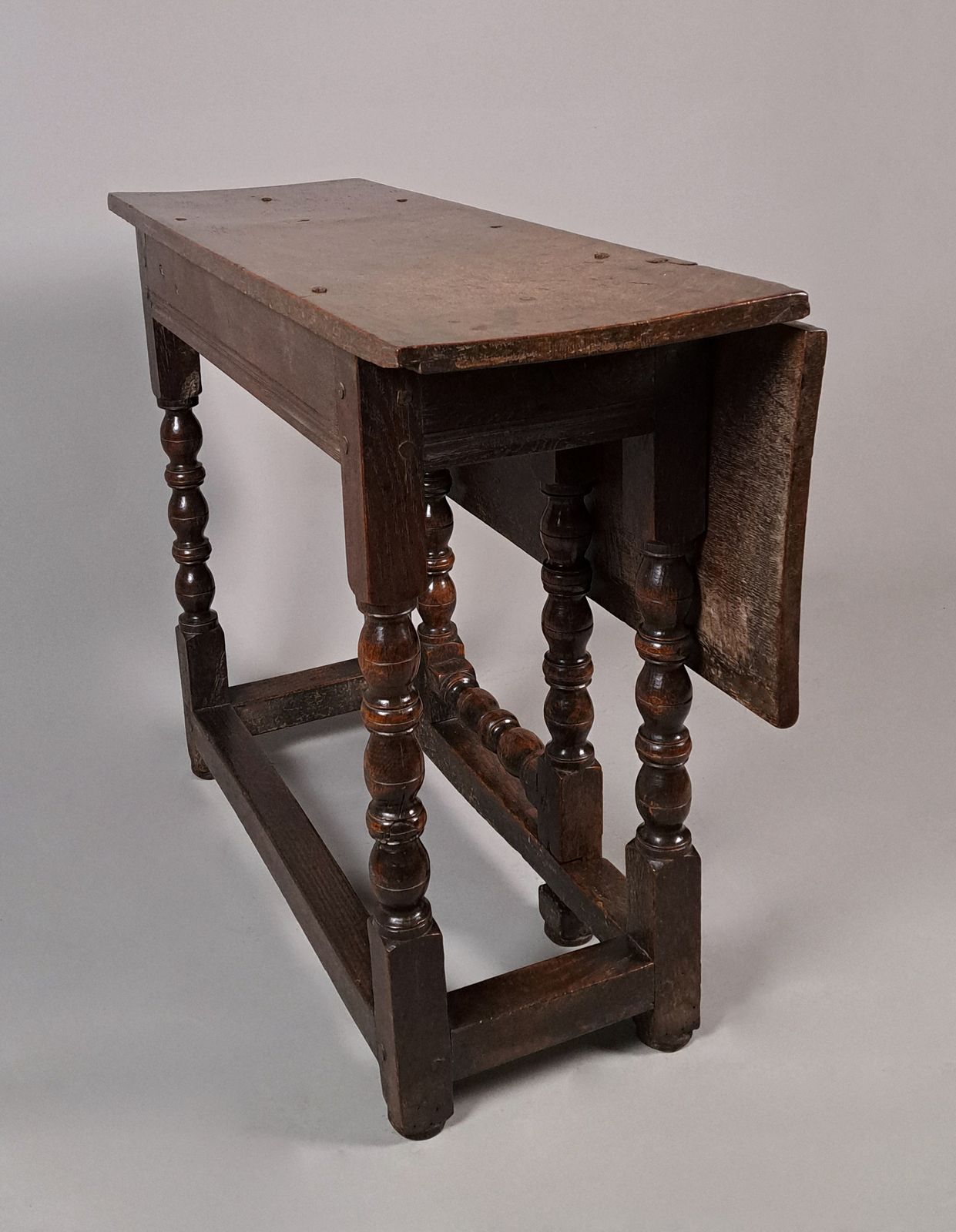 Exemplary Charles II Oak Side Table With Fantastic Patination C. 1670 photo 1350.0