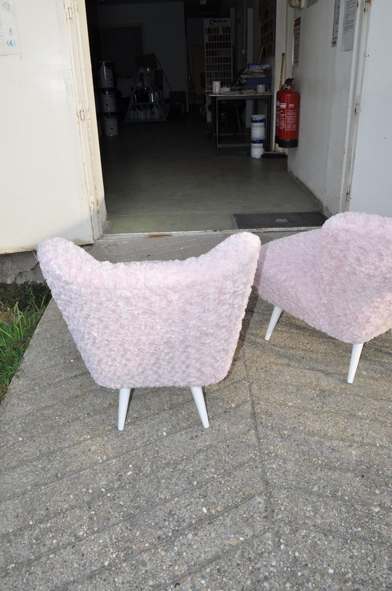 Set Of Pink Faux Fur Cocktail Chairs photo 1508.0