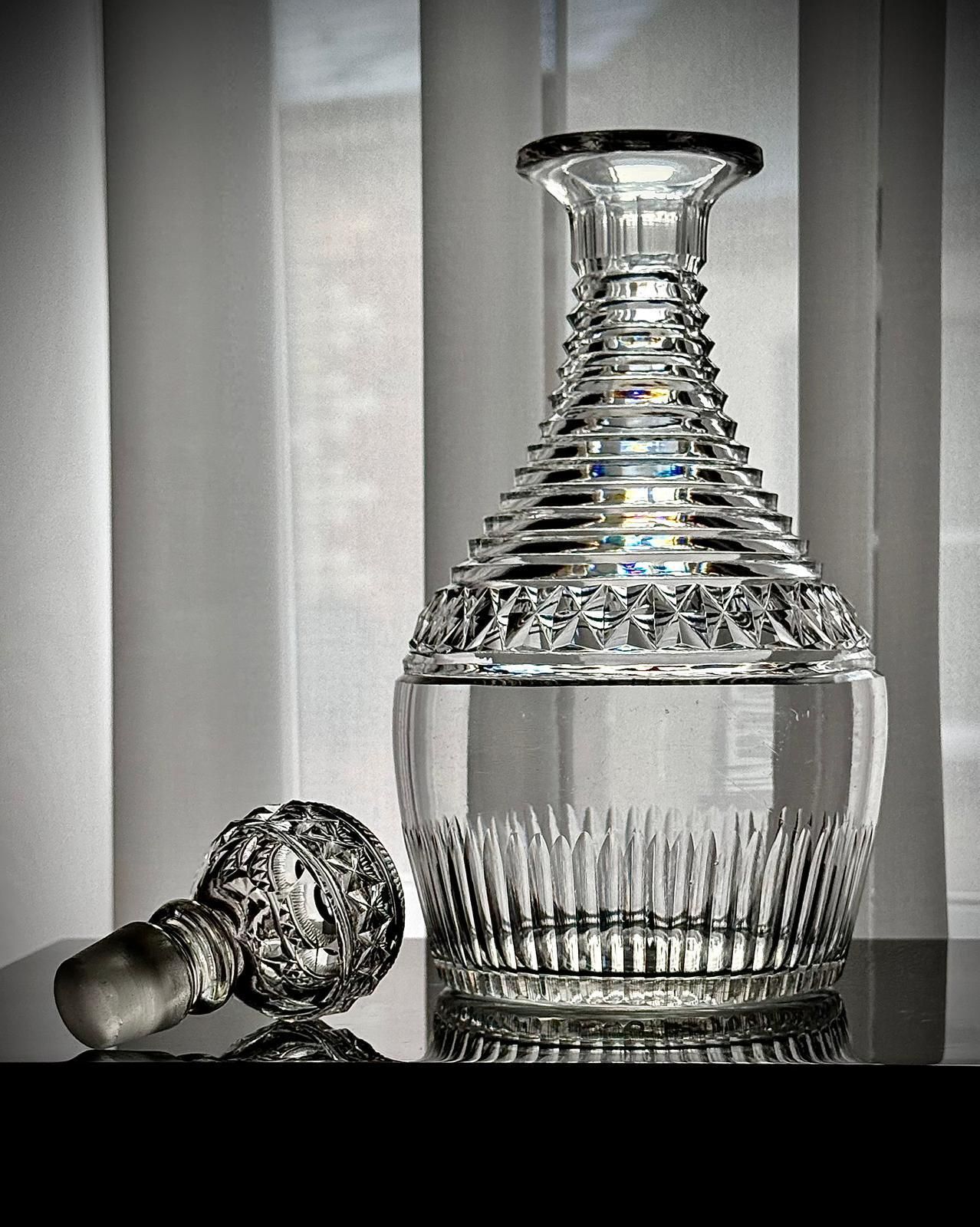 Georgian Cut Glass Decanter With Stopper, England C.1800–1835 photo furniture