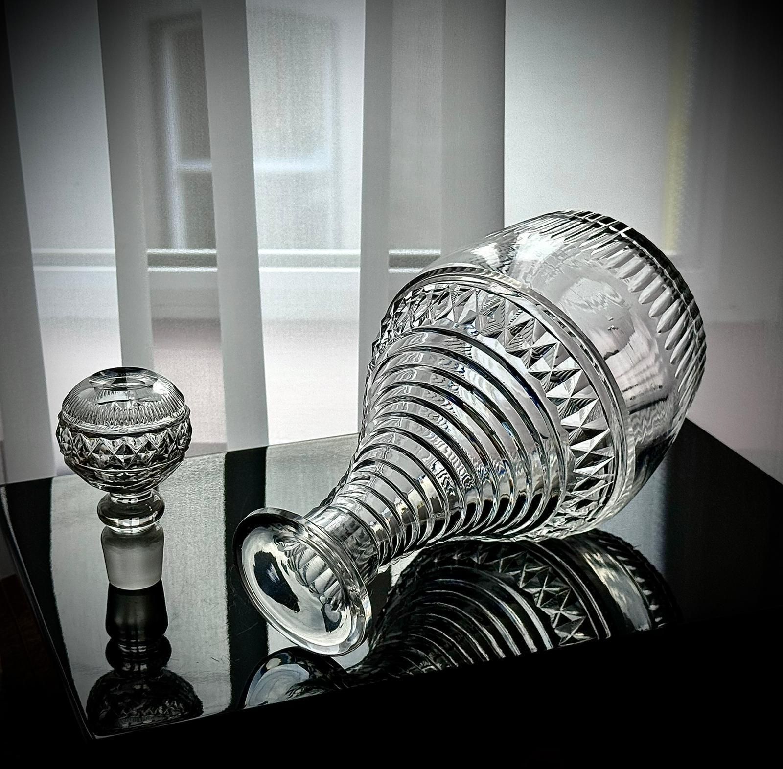 photo furniture Georgian Cut Glass Decanter With Stopper, England C.1800–1835