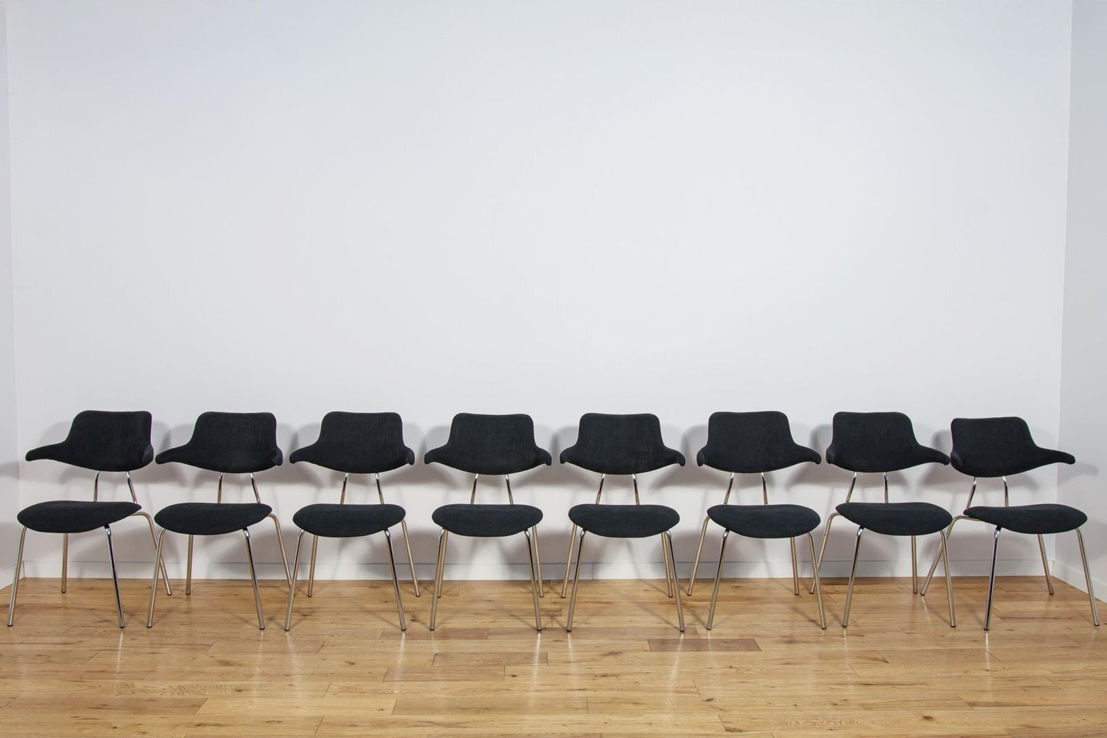 Model Vl118 Dining Chairs By Vermund Larsen For Vermund Larsen A/S, Denmark, 1960s, Set Of 8 photo Furniture