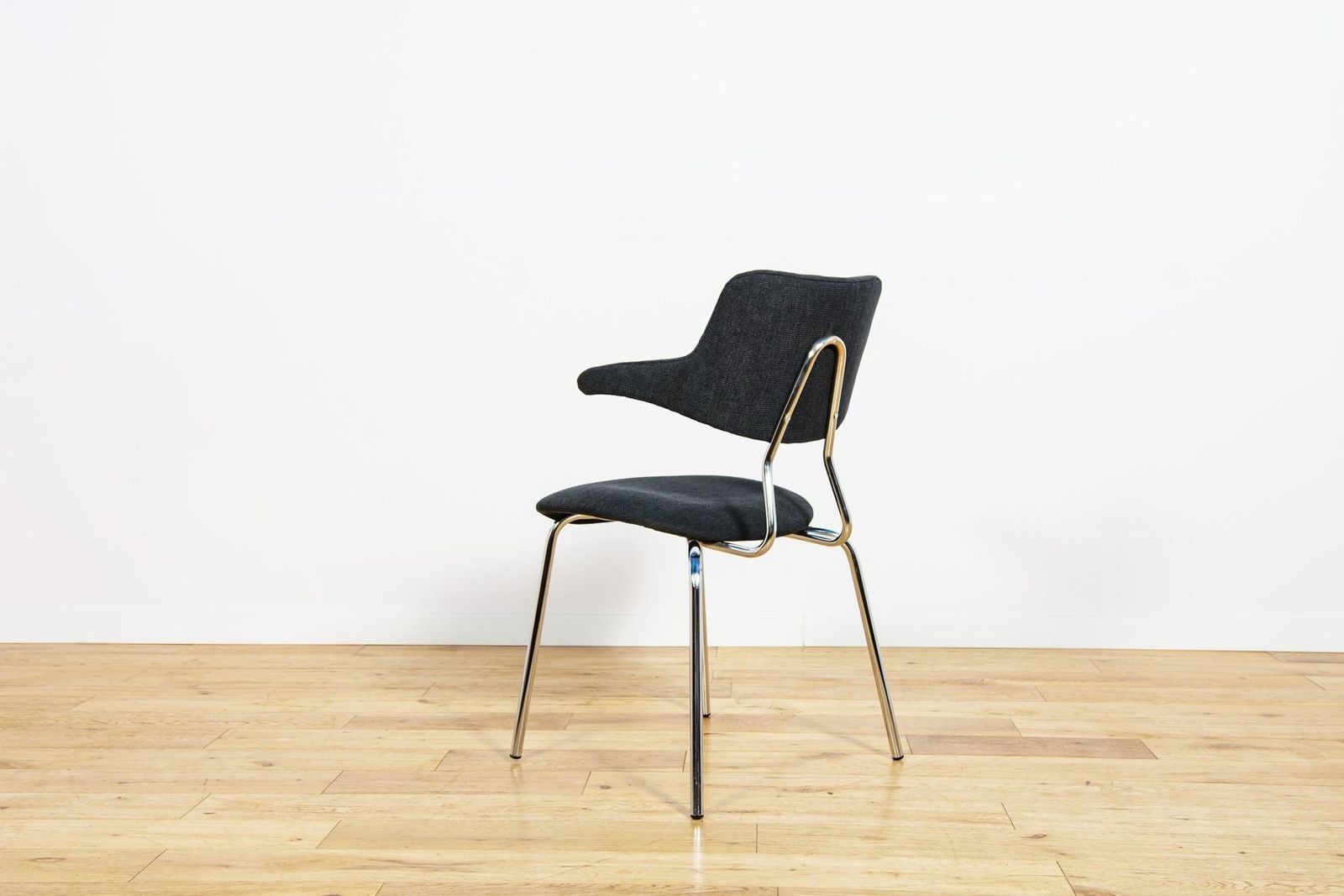 Furniture Model Vl118 Dining Chairs By Vermund Larsen For Vermund Larsen A/S, Denmark, 1960s, Set Of 8 photo