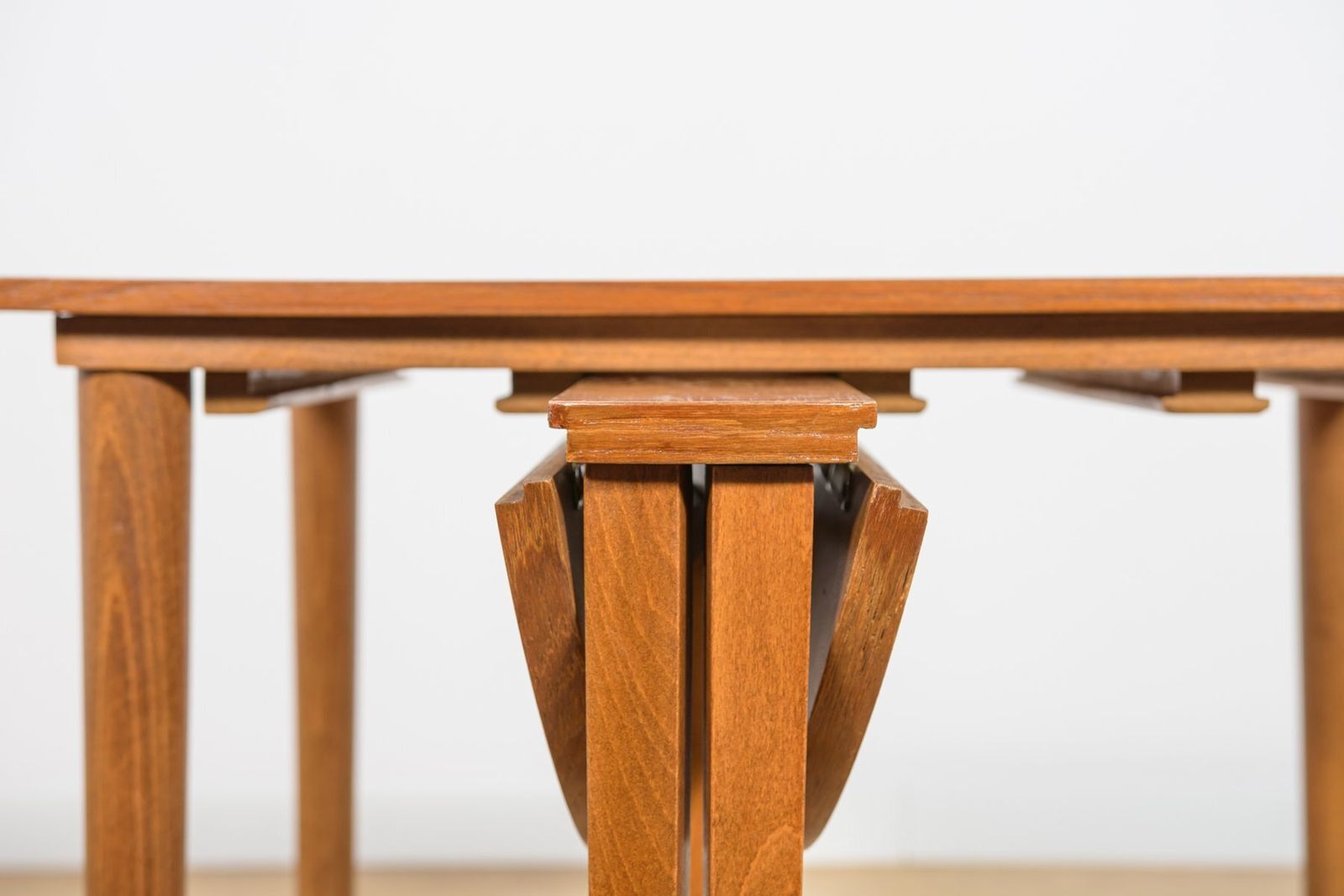 photo vinterior Mid Century Modern Danish Nesting Tables By Poul Hundevad For Novy Domov, Czechoslovakia, 1960s, Set Of 5